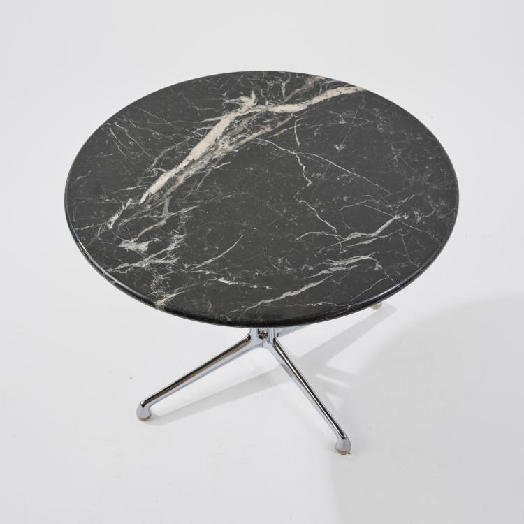 Bild 7 zu Objekt, Beistelltisch 'La Fonda', um 1961 (Entwurf), Charles Eames,Ray Eames, Vitra, Birsfelden, 183A 357